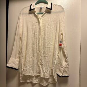 Old Navy Cream Shirt with Black Accents